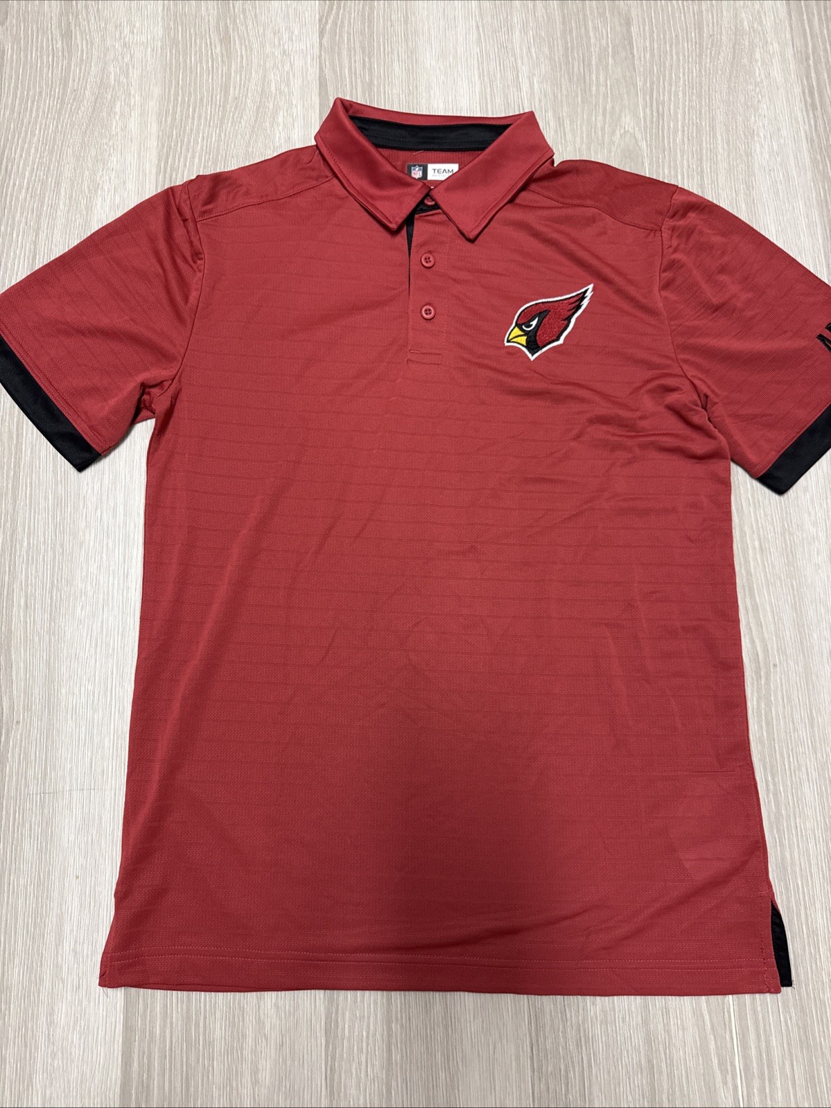 NWOT Men’s Medium Arizona Cardinals NFL Team Apparel Golf Polo NWOT Men’s Medium Arizona Cardinals NFL Team Apparel Golf Polo