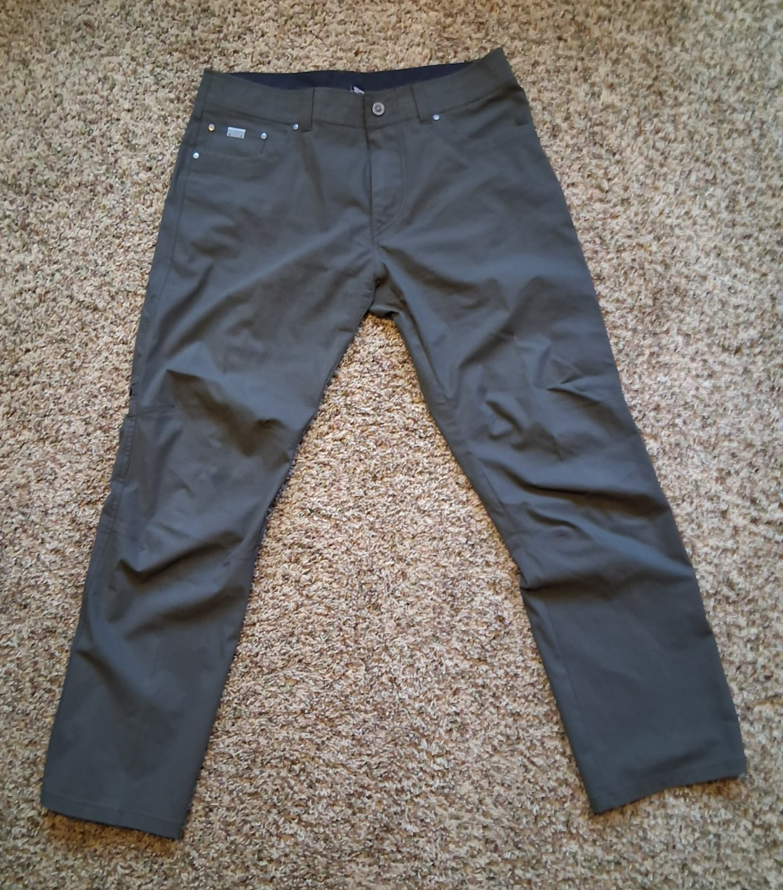 Kuhl Revolvr Rogue Pants Gray Men’s 36x32 NWOT Outdoor Hiking Stretch Taper