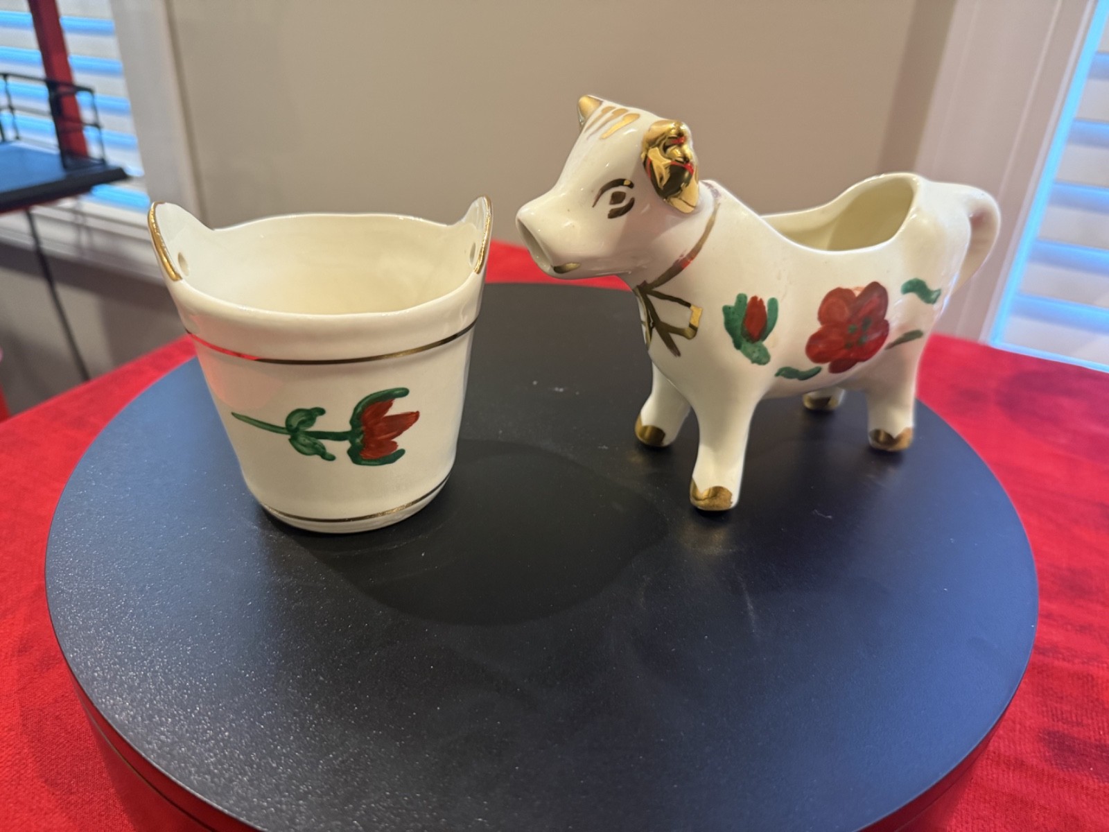 Vintage Hand-Painted Ceramic Cow Creamer & Matching Pail – Made in the Poconos