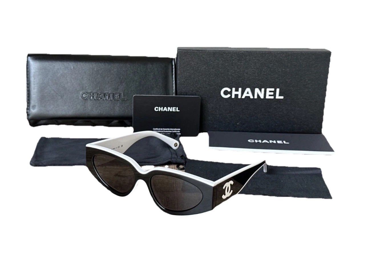 CHANEL SUNGLASSES BLACK WHITE FRAME CLASSIC 6056 CAT EYE WOMEN CHANEL SUNGLASSES BLACK WHITE FRAME CLASSIC 6056 CAT EYE WOMEN
