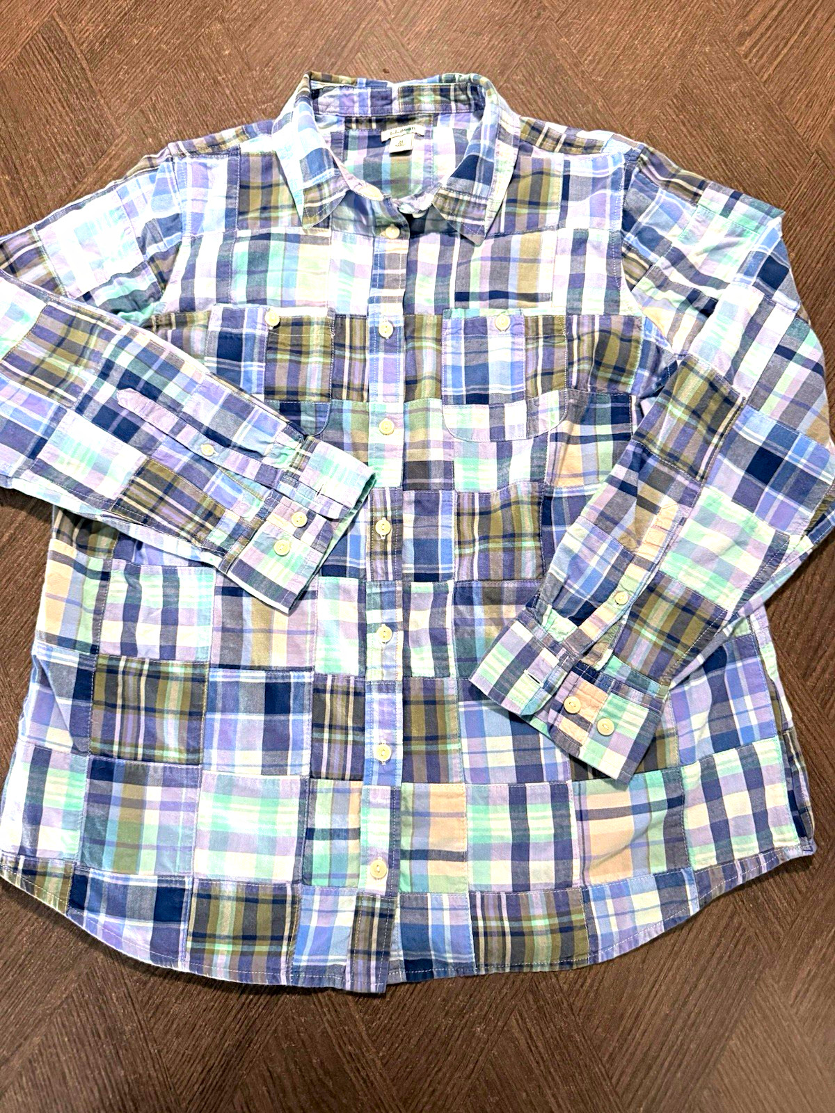 L.L.Bean Women’s Patchwork Plaid Button Down Shirt Pastel Blue, Purple & Green M L.L.Bean Women’s Patchwork Plaid Button Down Shirt Pastel Blue, Purple & Green M