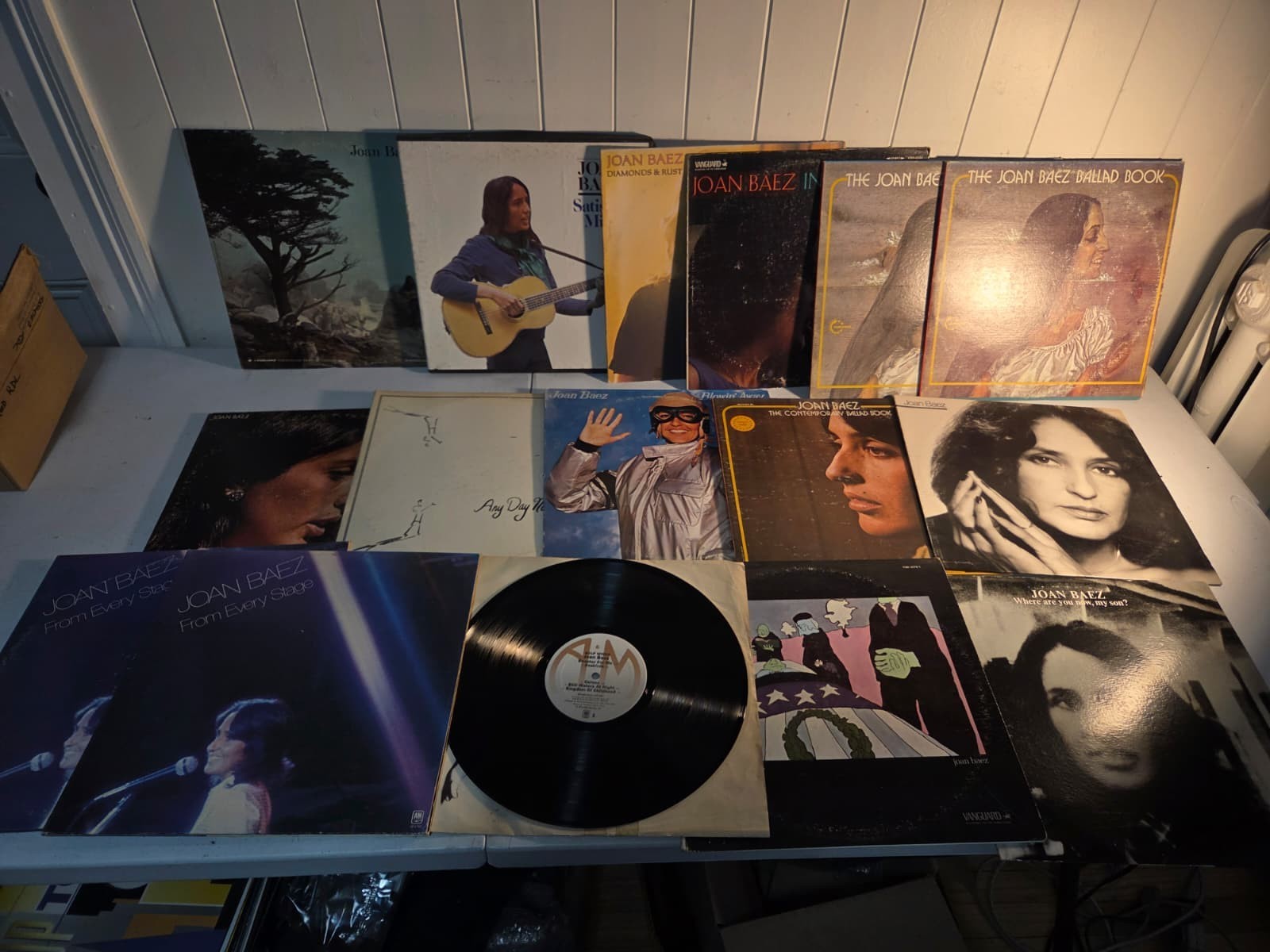 Joan Baez 16 LP Vinyl Lot Diamonds & Rust Joan Baez/5 In Concert Ballad Book