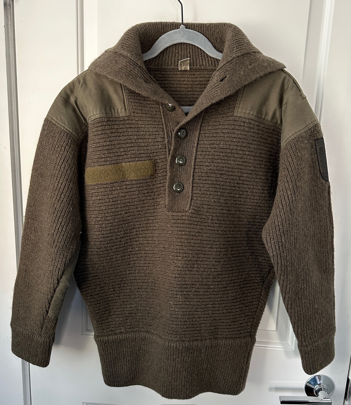 1983Austrian Army style Mil-Tec Brand Sweater Alpine Pullover Knit Olive OD Wool