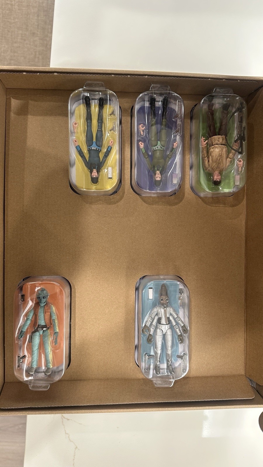 Haslab Cantina Set of (5) Figures - Tonnika Sisters, Greedo, Wuher, & Nabrun Haslab Cantina Set of (5) Figures - Tonnika Sisters, Greedo, Wuher, & Nabrun