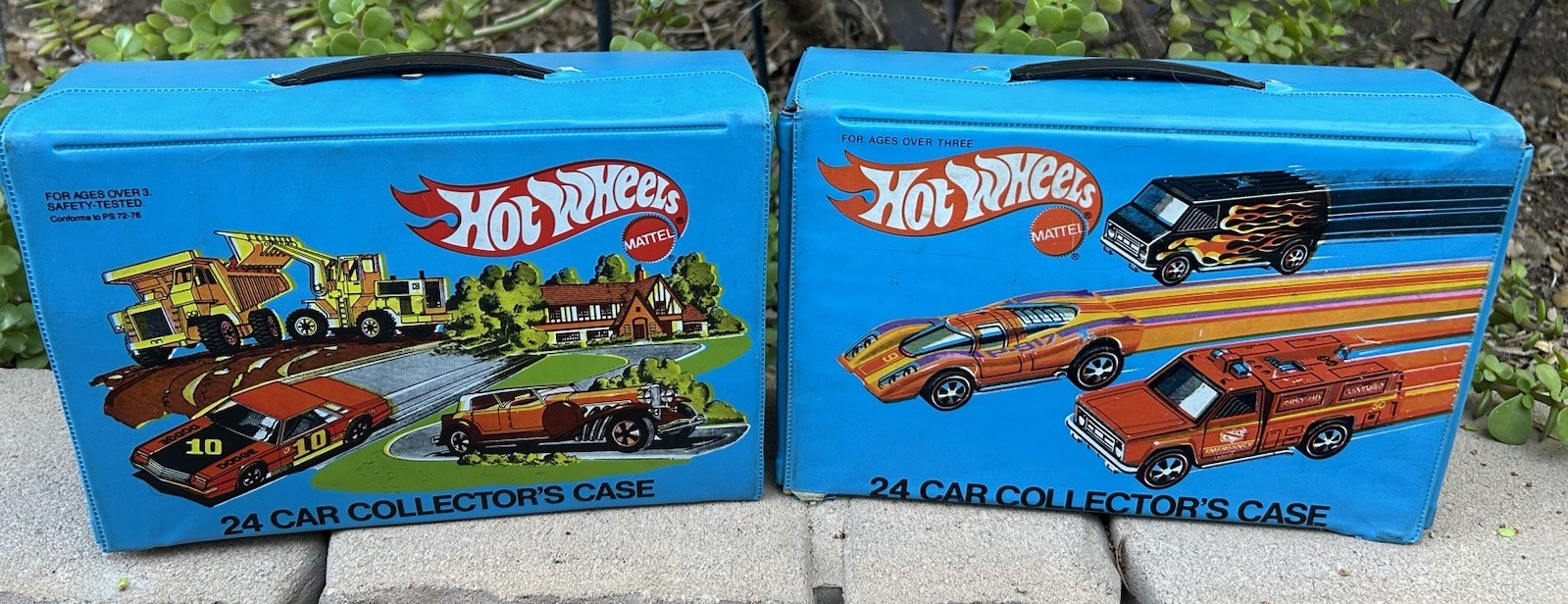 (2) Vintage Hot Wheels Car Collector's Case 1975 1980 & Mostly Early 80’s Cars