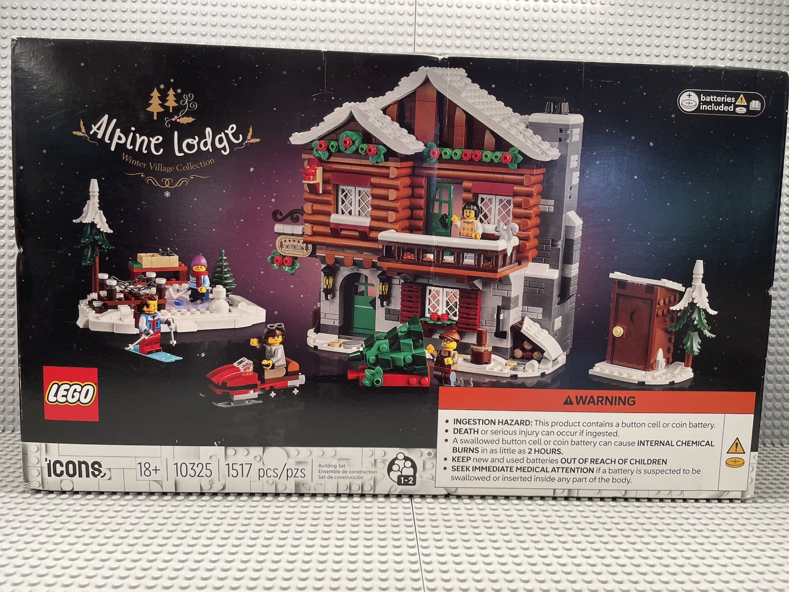 LEGO. Icons: Alpine Lodge (10325). New. Sealed Box with creasing. LEGO. Icons: Alpine Lodge (10325). New. Sealed Box with creasing.