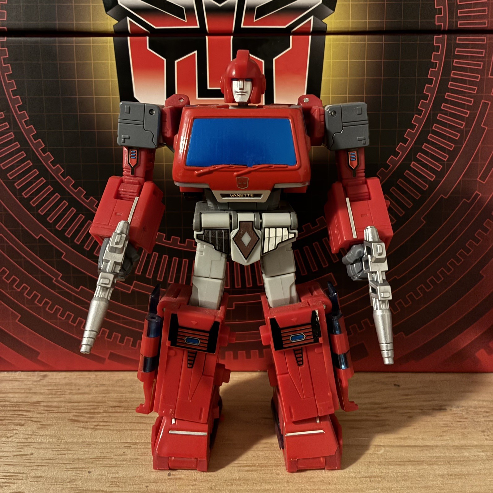 Transformers STUDIO SERIES 86 Ironhide VOYAGER CLASS Complete Custom W/ TOYHAX