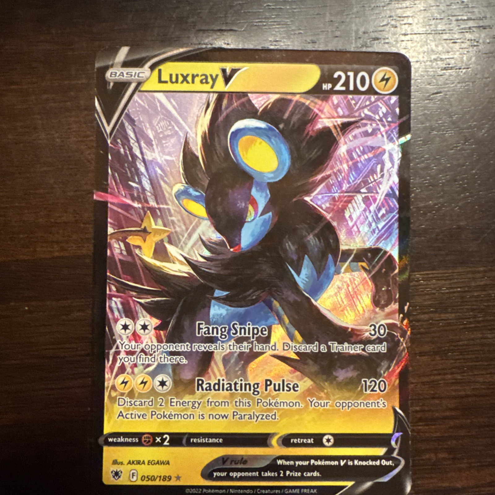 Luxray V 050/189 Swsh10: Astral Radiance, Near mint