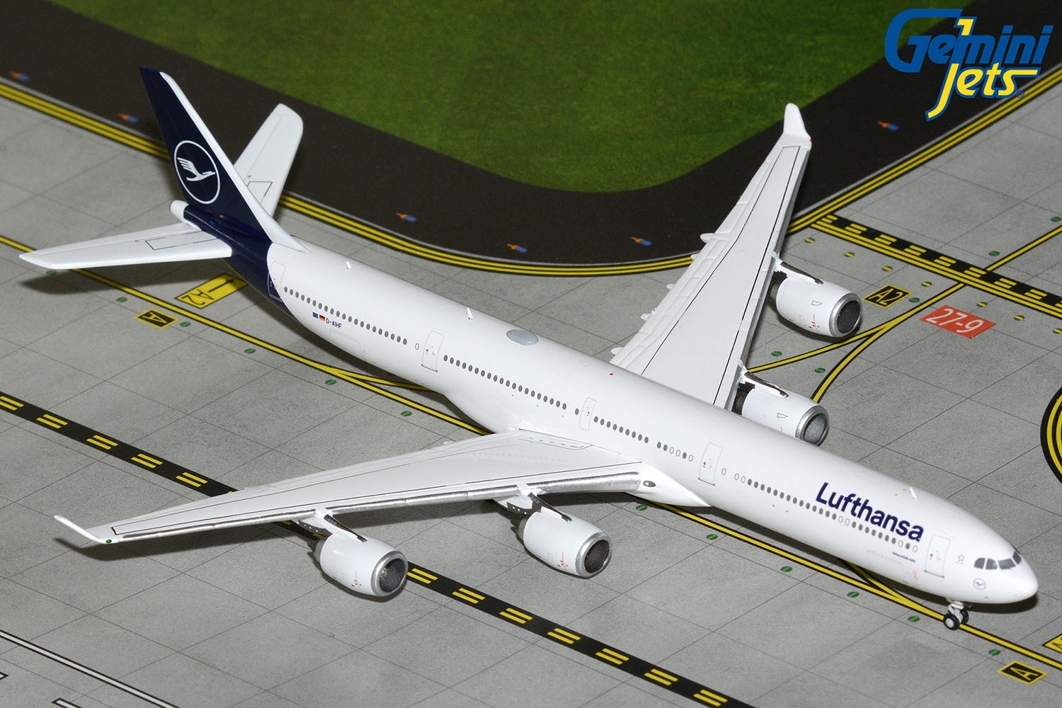 Lufthansa Airbus A340-600 D-AIHF GeminiJets GJDLH2398 Scale 1:400 Lufthansa Airbus A340-600 D-AIHF GeminiJets GJDLH2398 Scale 1:400