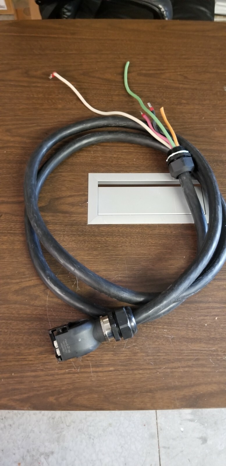 10 FT- Carol Super Vu-Tron Multi-Conductor Type W Portable Power Cable DRY