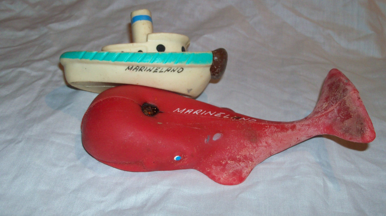 Vintage MARINELAND Amusement Park 1960s Squeeze Toys WHALE BOAT Gift Shop RARE Vintage MARINELAND Amusement Park 1960s Squeeze Toys WHALE BOAT Gift Shop RARE