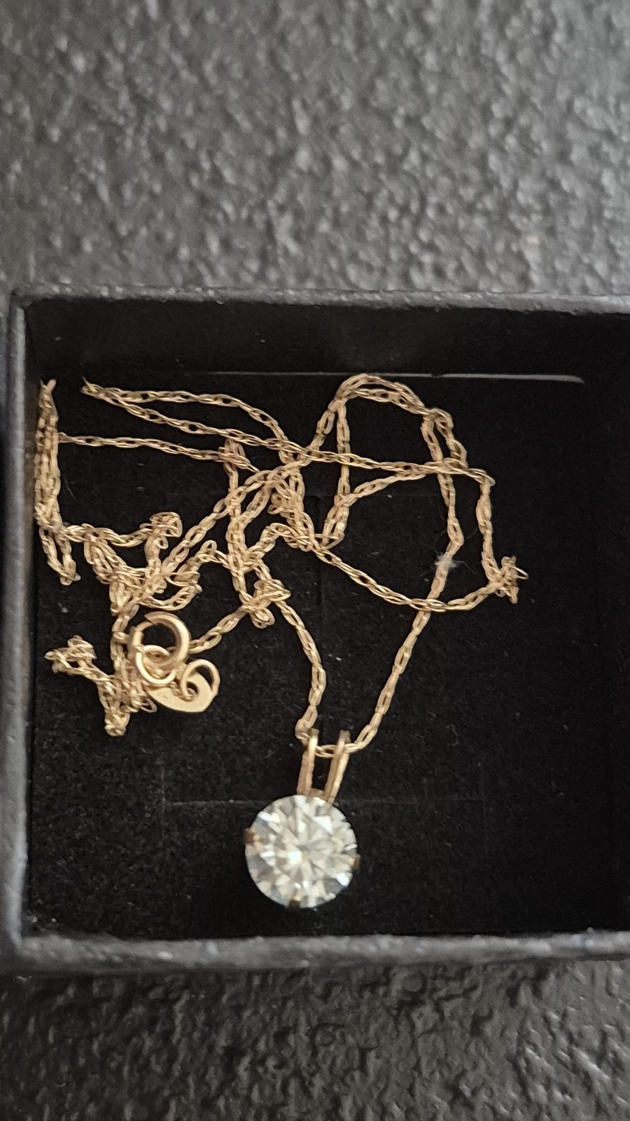 14K Yellow Gold Blue Mossainite Pendant Necklace 16