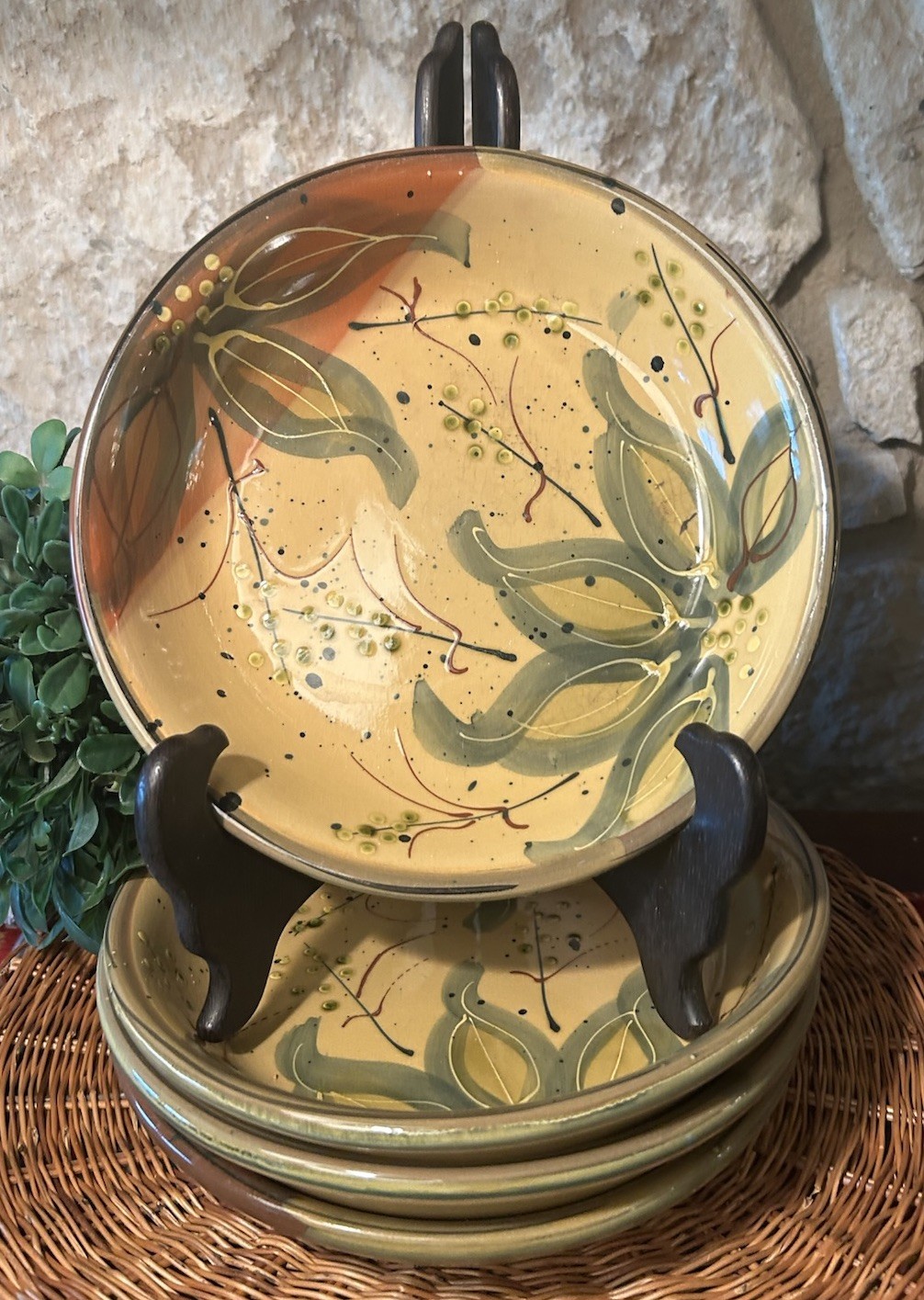 4 Certified International Pasta Salad Bowls Ceramic Rustic Foliage Motif 9.5\
