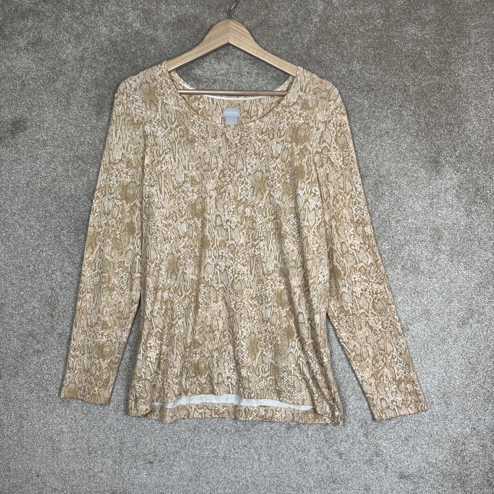 Chico\'s Shirt Womens 2 Snake Print Long Sleeve Pullover Stretch Scoop Neck-5301