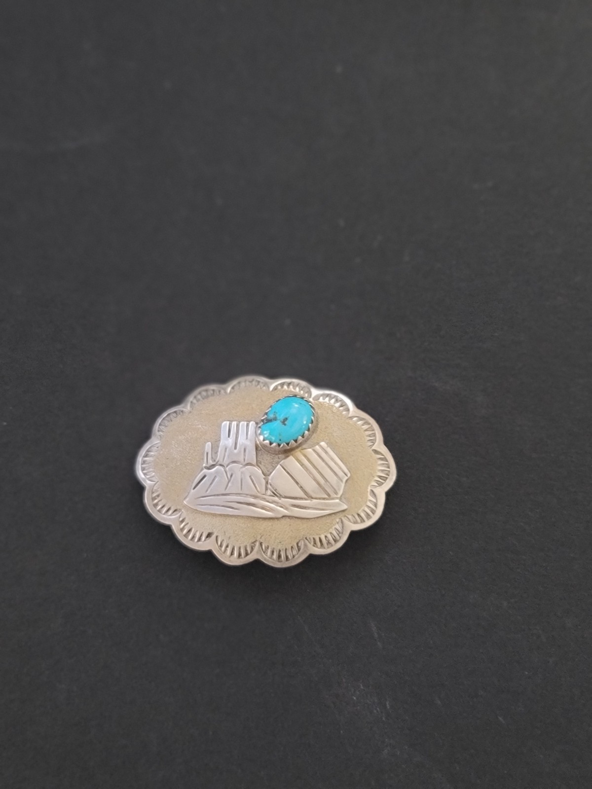 Vintage Native American Navajo Sterling Silver with Turquoise Brooch