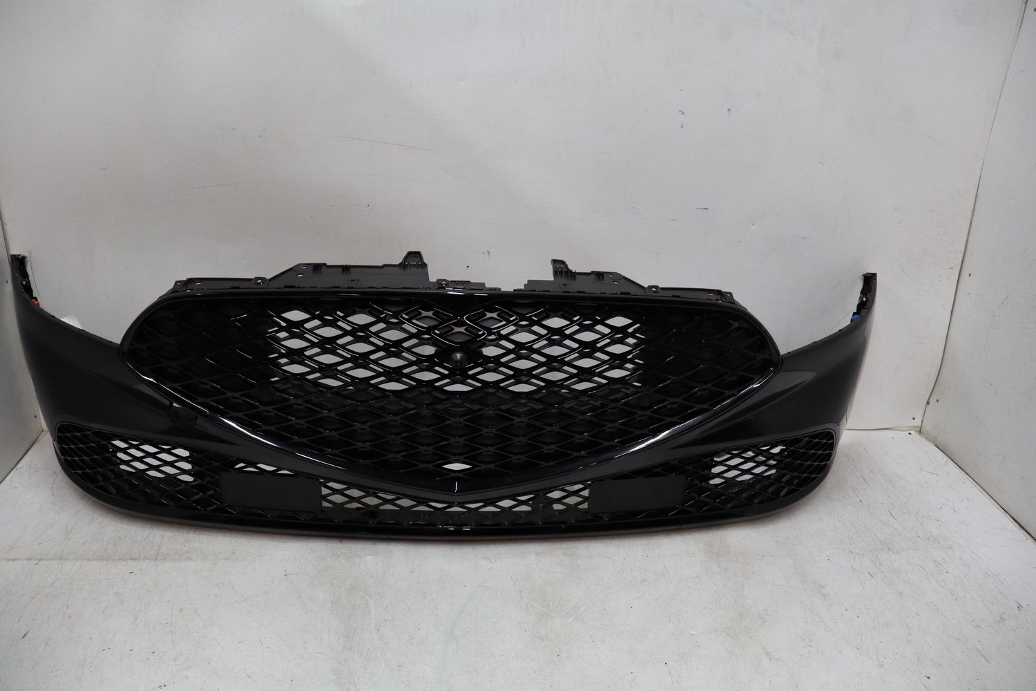 2023-2025 GENESIS G90 Front Bumper W/Grill W/Camera Black