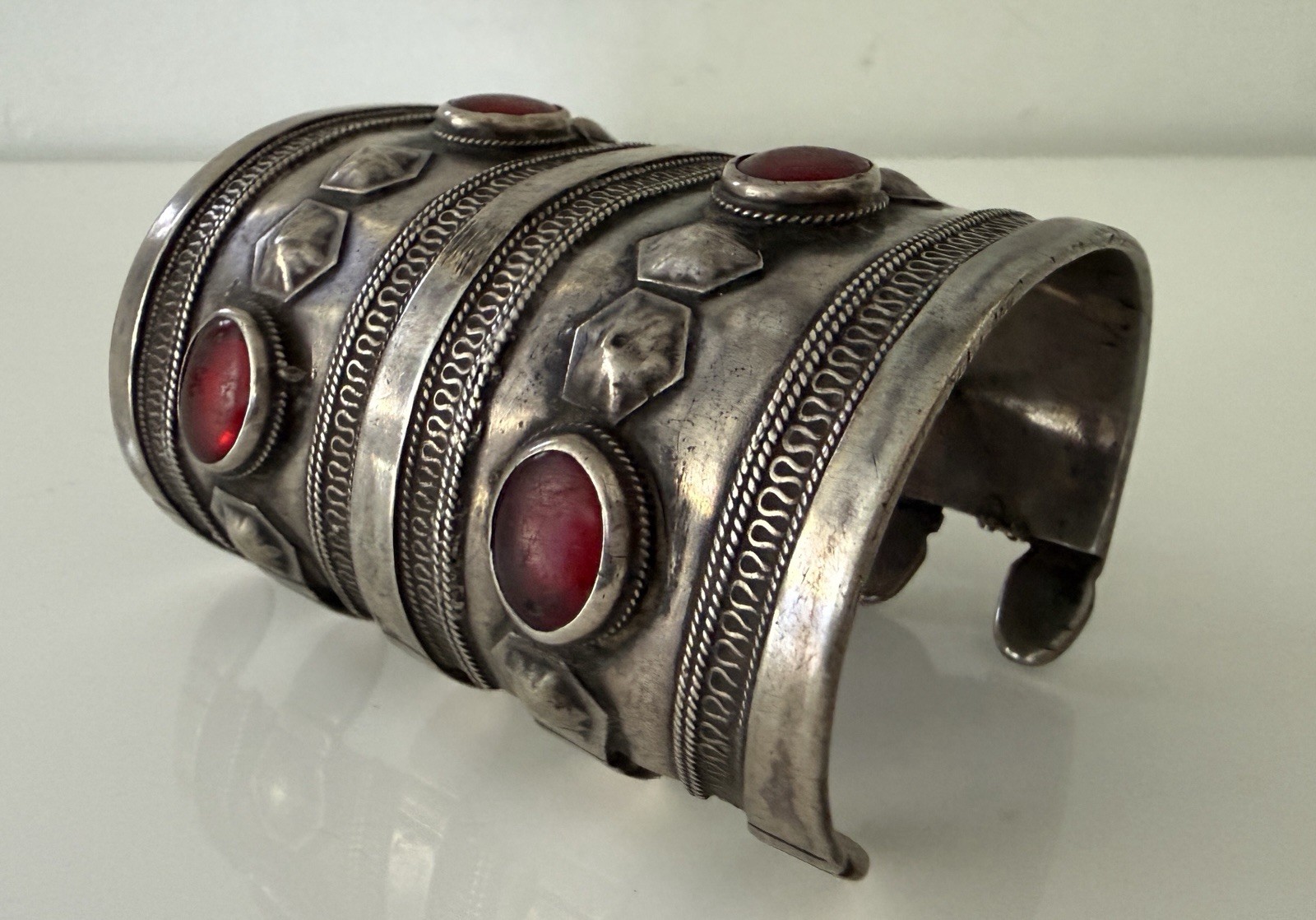Vintage Afghanistan Tribal Silver Red Stone Cuff Bracelet Vintage Afghanistan Tribal Silver Red Stone Cuff Bracelet