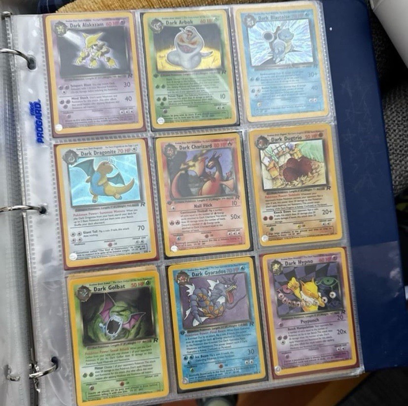 Old Pokemon Cards 1999 WOTC Pack Charizard Pikachu 1st Edition Modern Holos