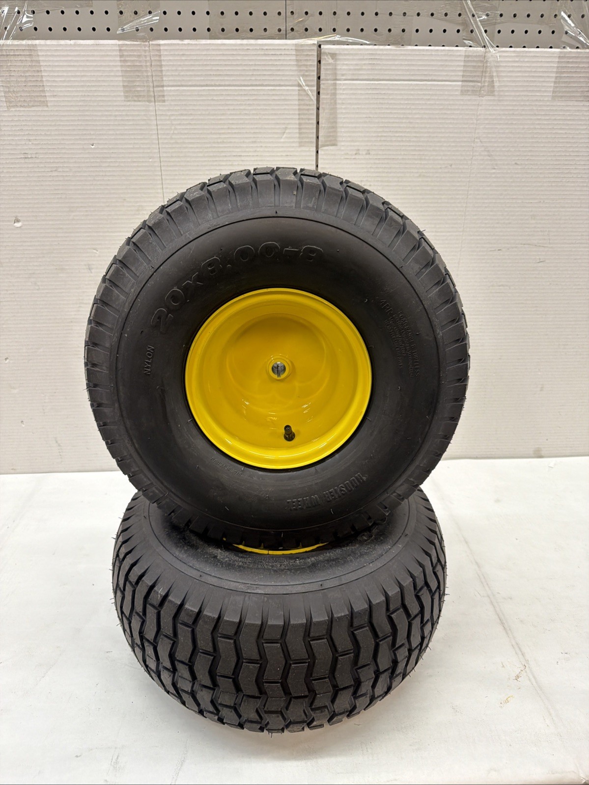 (QTY 2) Hoosier Wheel & Tire 20x10.00-8 Lawn & Garden Tubeless S2101 4PR (QTY 2) Hoosier Wheel & Tire 20x10.00-8 Lawn & Garden Tubeless S2101 4PR