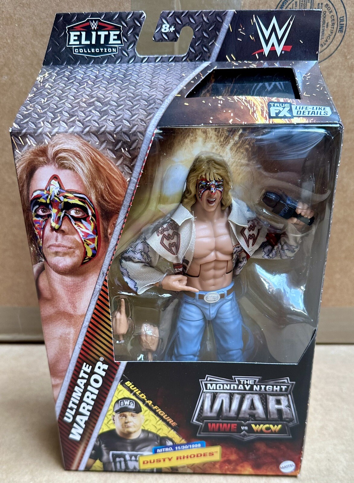 WWE Elite Monday Night War Series 5 ULTIMATE WARRIOR Wrestling Figure w/ BAF