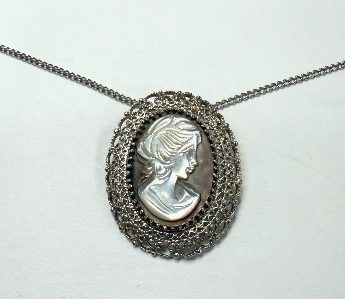 Vintage KL Sterling Silver Cameo Pendant Brooch Filigree Design-Beautiful Vintage KL Sterling Silver Cameo Pendant Brooch Filigree Design-Beautiful