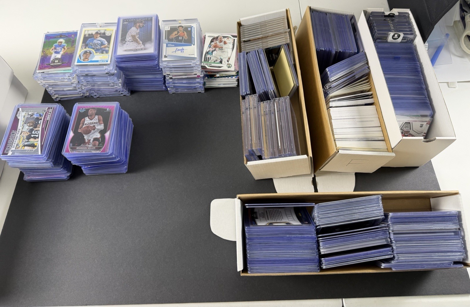 Huge Sports Card Lot MMA NFL NBA WNBA MLB NHL Over 3k Cards.