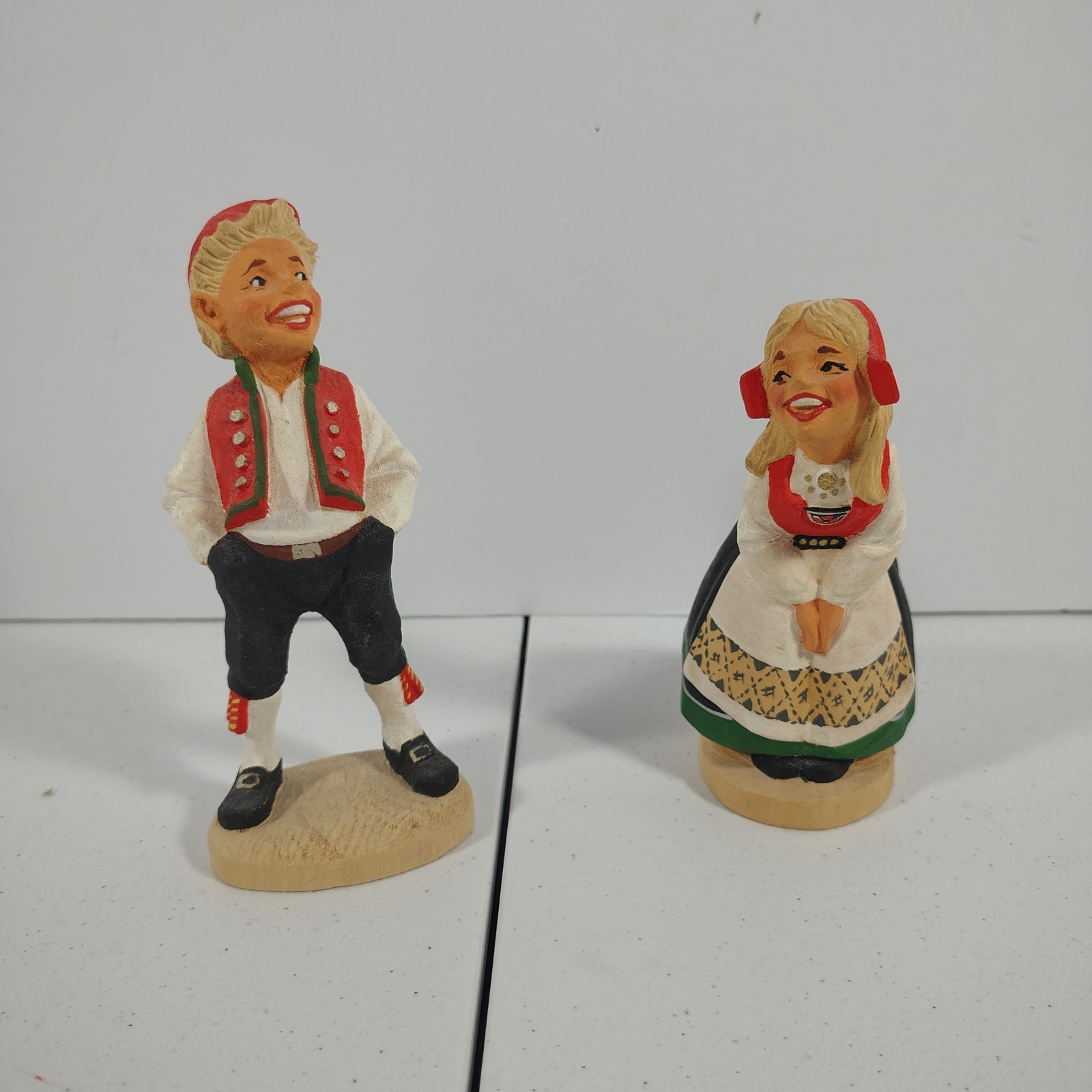Vintage Henning Girl And Boy Hand Carved Wood Folk Art ~ Norway Vintage Henning Girl And Boy Hand Carved Wood Folk Art ~ Norway