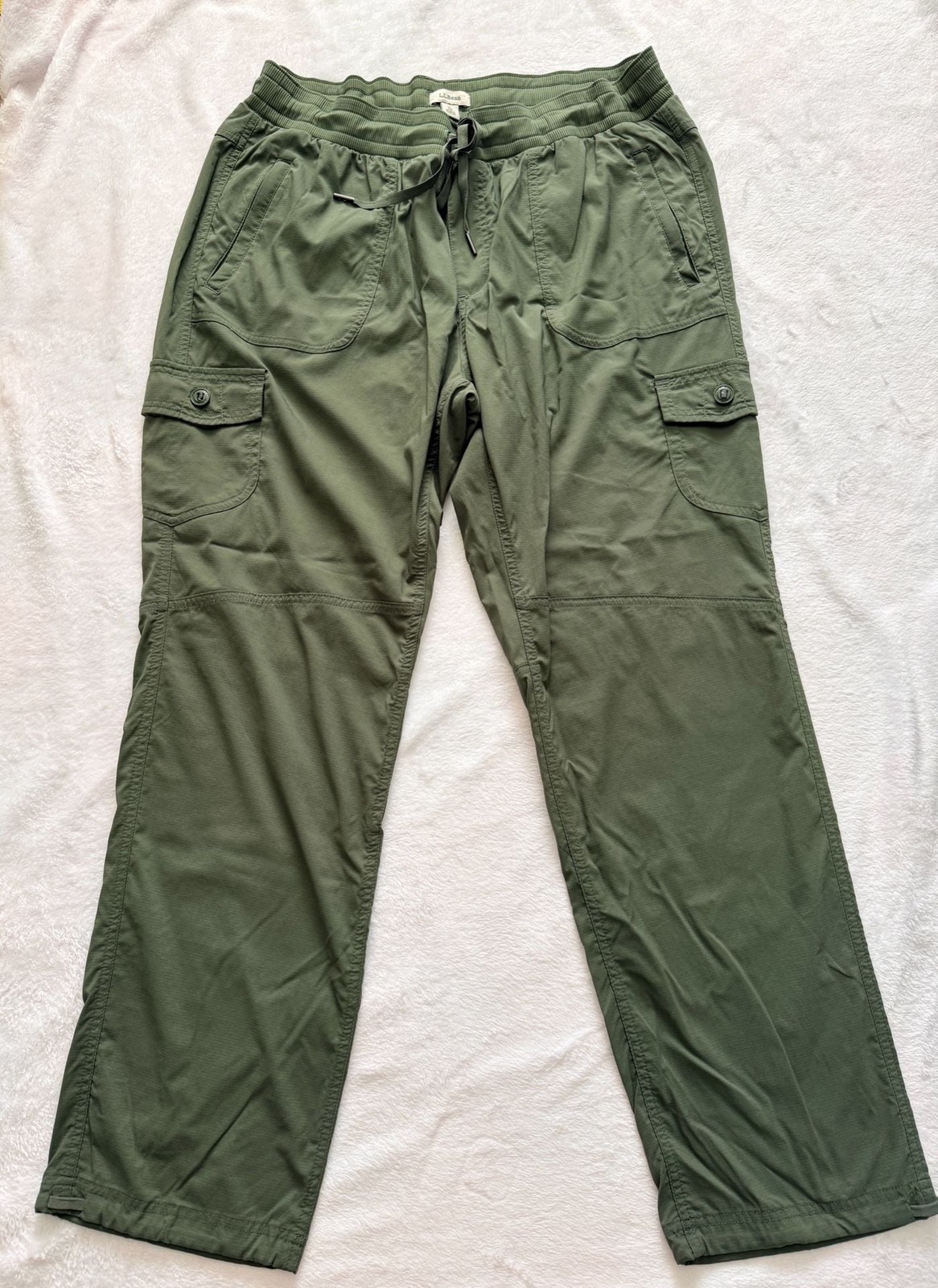 L.L. Bean Cargo Pants Size XL Reg Green Pull-On Ripstop Hiking L.L. Bean Cargo Pants Size XL Reg Green Pull-On Ripstop Hiking