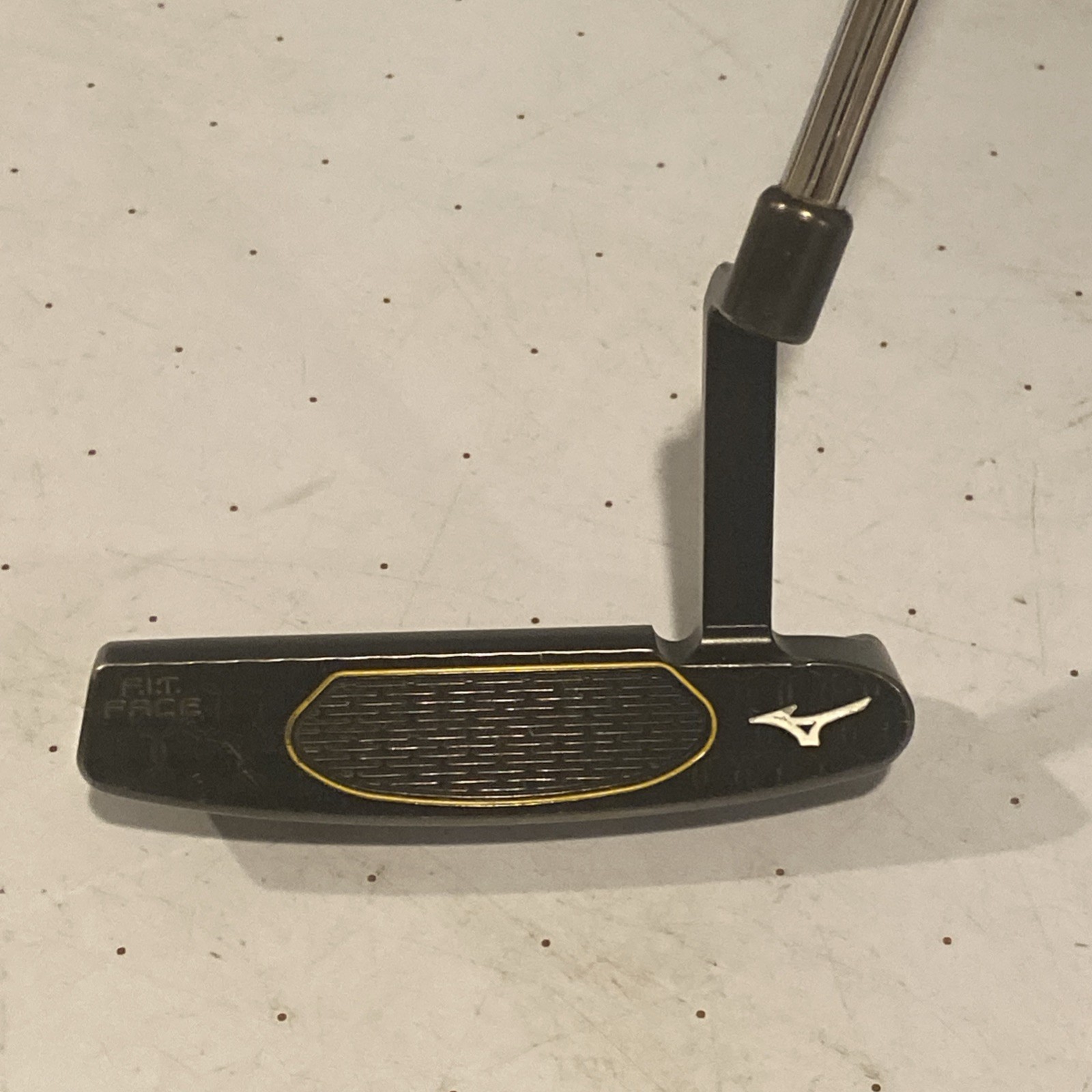 Mizuno by Bettinardi Black Carbon BC6 F.I.T. Face Putter RH 34\