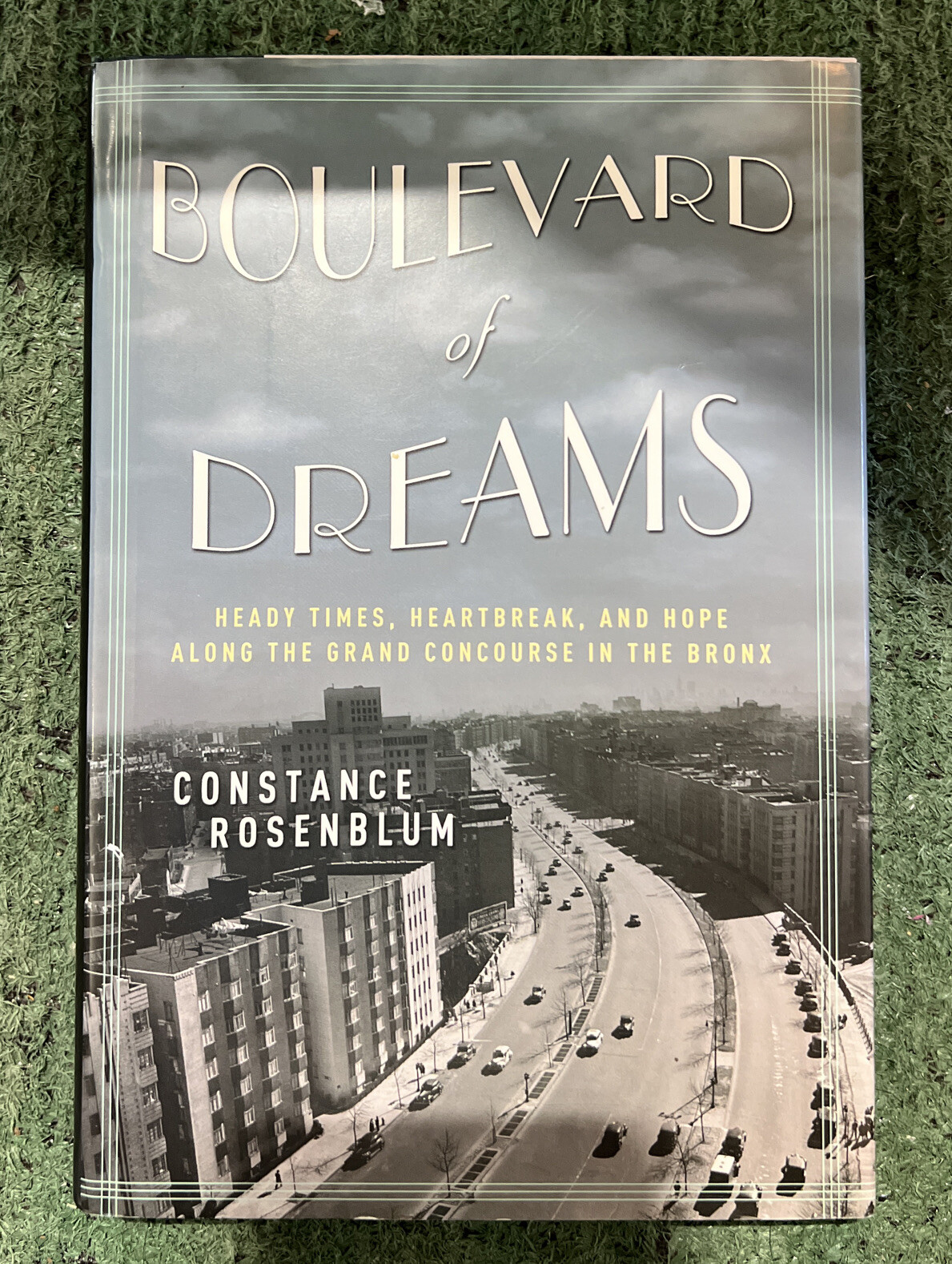 Boulevard of Dreams : Heady Times, Heartbreak, and Hope along the Grand... Boulevard of Dreams : Heady Times, Heartbreak, and Hope along the Grand...