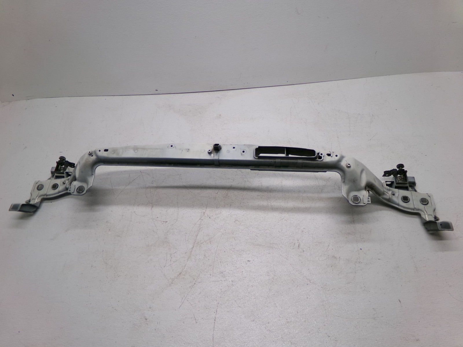 13-16 Lincoln MKZ CD533 Upper Radiator Core Support Inner Magnesium Painted OEM