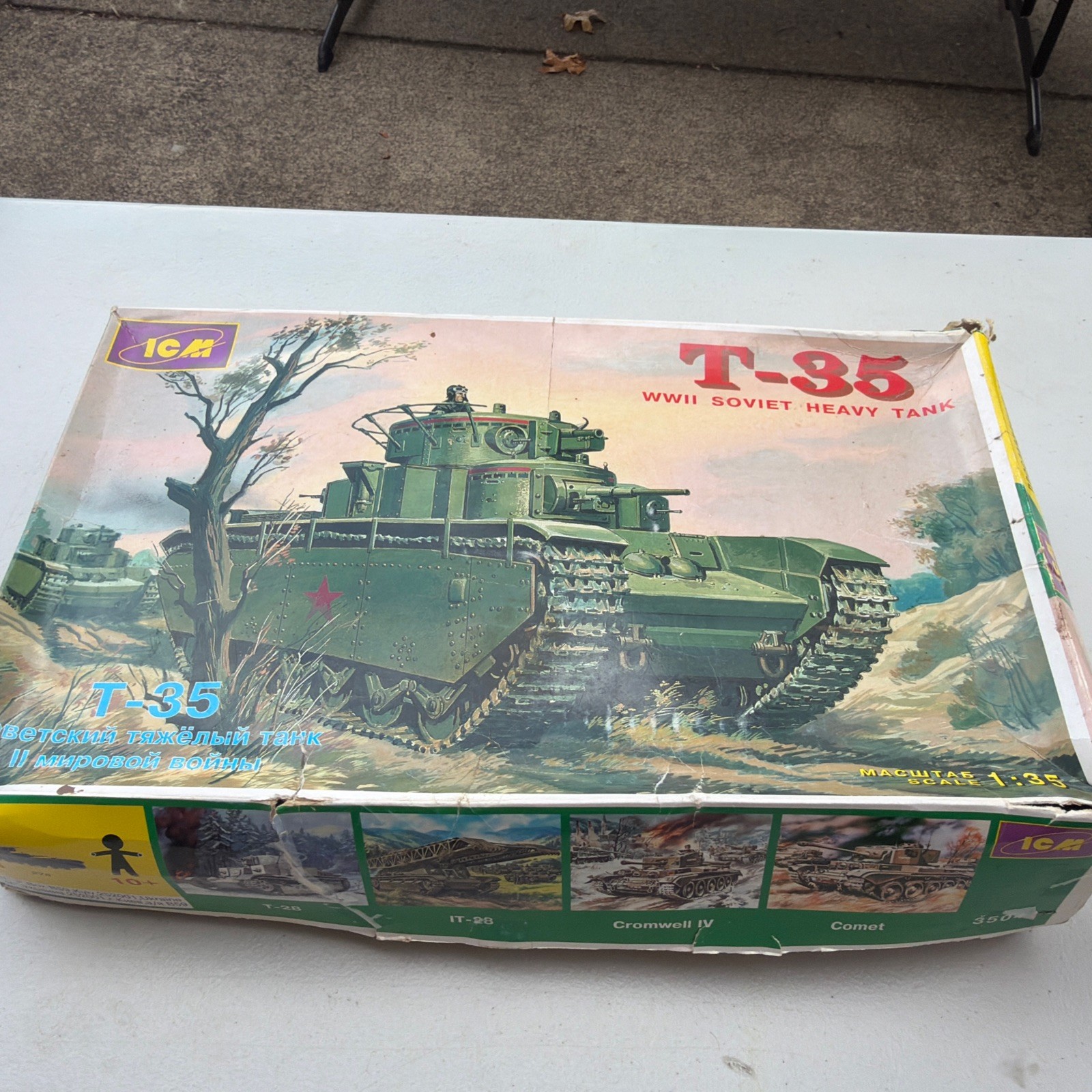 I C M 1/35 Scale Soviet T -35 Heavy Tank Model Kit New Open Box
