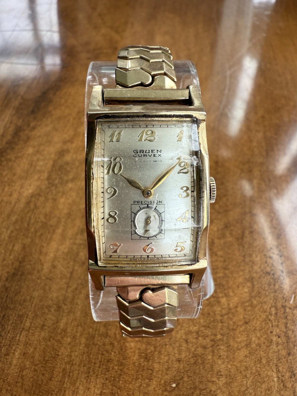 Vintage 1930’s Gruen Curvex Cal 370 Faceted Crystal Tank Watch Works 10kt GF Vintage 1930’s Gruen Curvex Cal 370 Faceted Crystal Tank Watch Works 10kt GF
