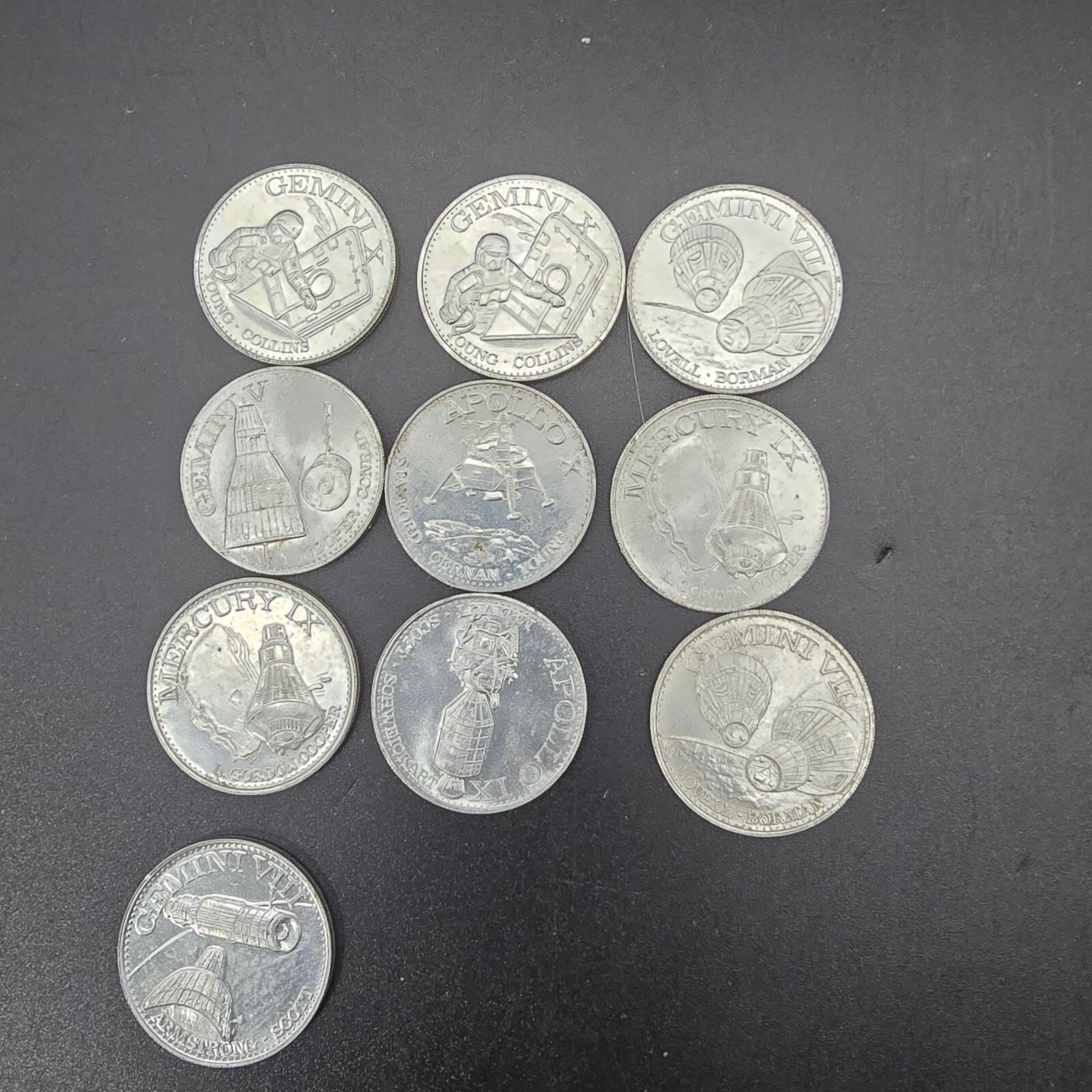 Vintage 1969 Shell Oil Man In Space Aluminum Tokens Lot of 10 NASA Medals Vintage 1969 Shell Oil Man In Space Aluminum Tokens Lot of 10 NASA Medals