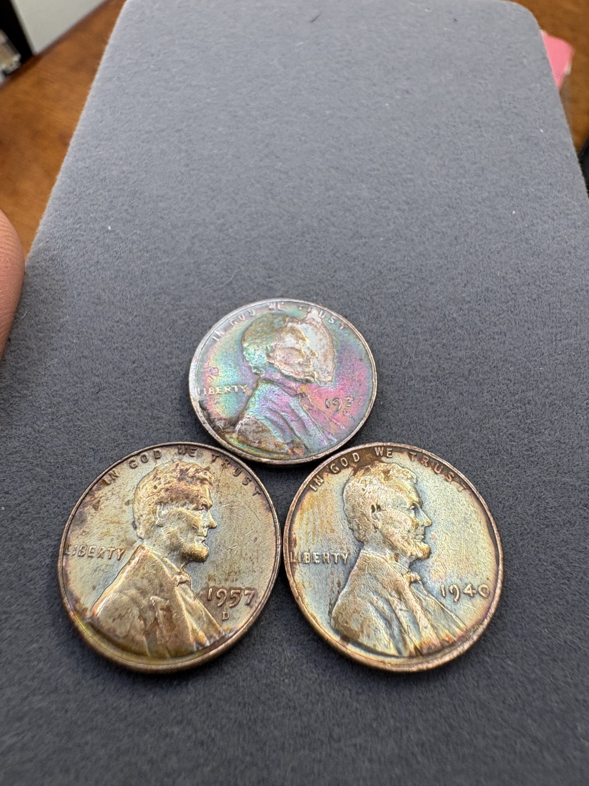 1937-D, 1940 & 1957-D lincoln wheat cent, toned- lot of 3 1937-D, 1940 & 1957-D lincoln wheat cent, toned- lot of 3