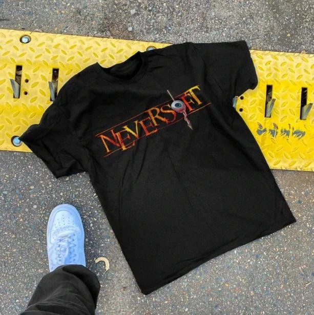 2000s NEVERSOFT Black Gaming Unisex T-shirt