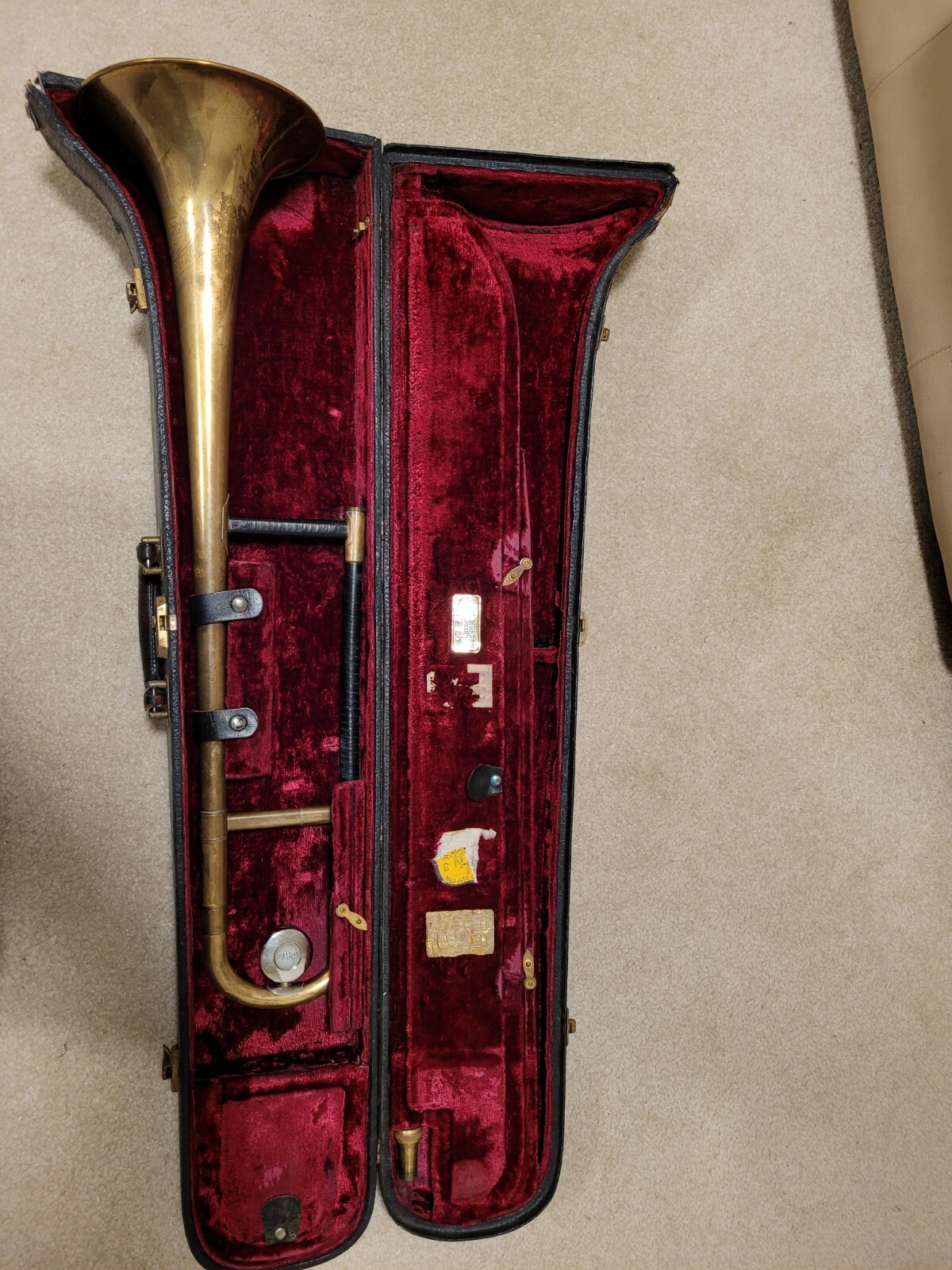 1948 F.E OLDS & SON Ambassador  LOS ANGELES CALIFORNIA  TROMBONE.