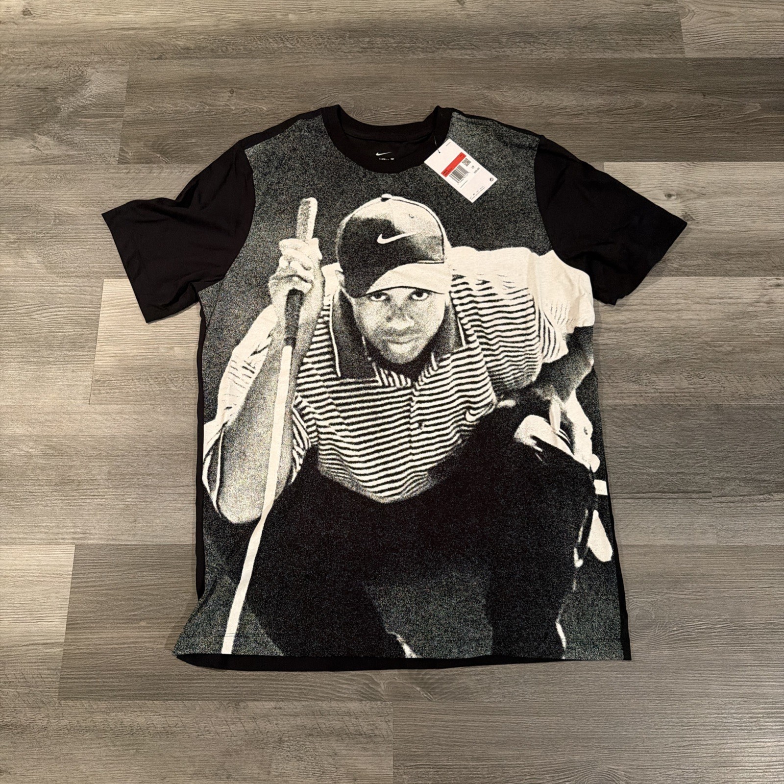 Nike Tiger Woods The Eyes Have It 25th Anniversary T-Shirt LARGE TW 13 NWT RARE