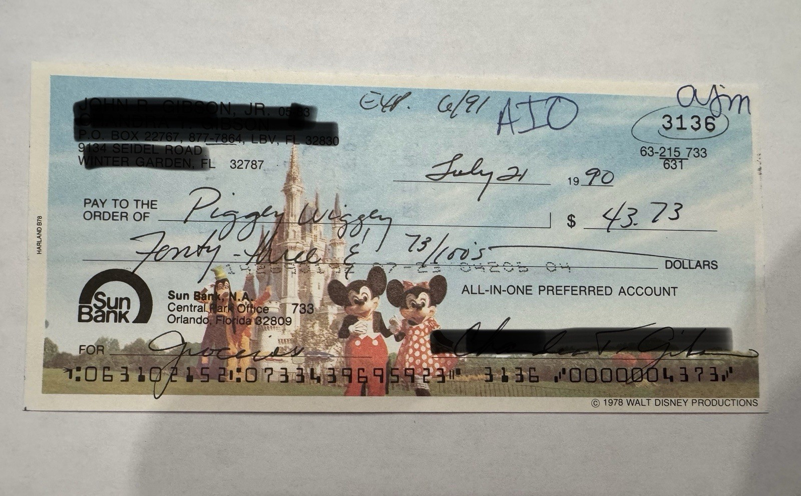 Vintage Disneyland - Personal Check. Walt Disney World - Very Rare