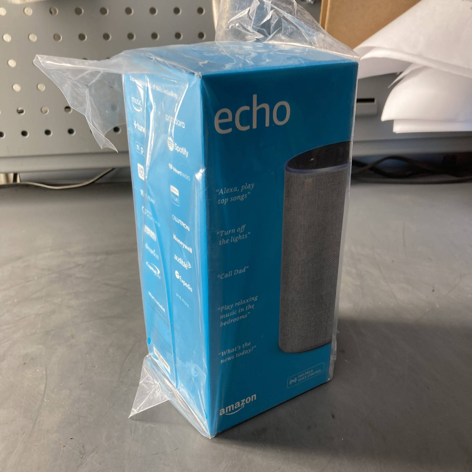 New-Factory Sealed-Amazon-Echo-Heather Gray-2nd Generation-Free Shipping