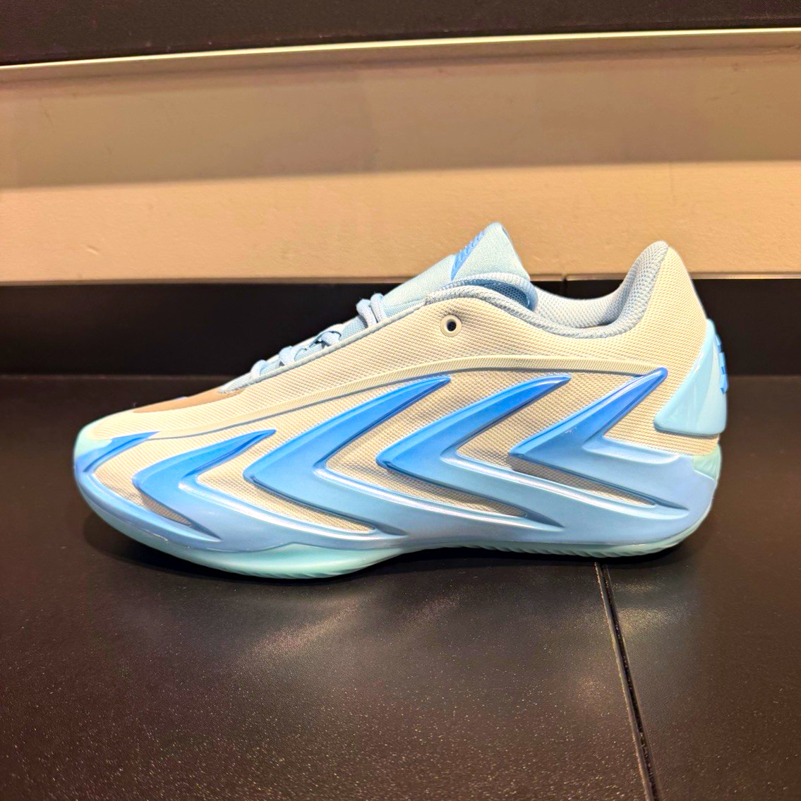 adidas AE 3 Anthony Edwards Men’s Basketball Low Top Cold Blooded KH8537 2026 adidas AE 3 Anthony Edwards Men’s Basketball Low Top Cold Blooded KH8537 2026