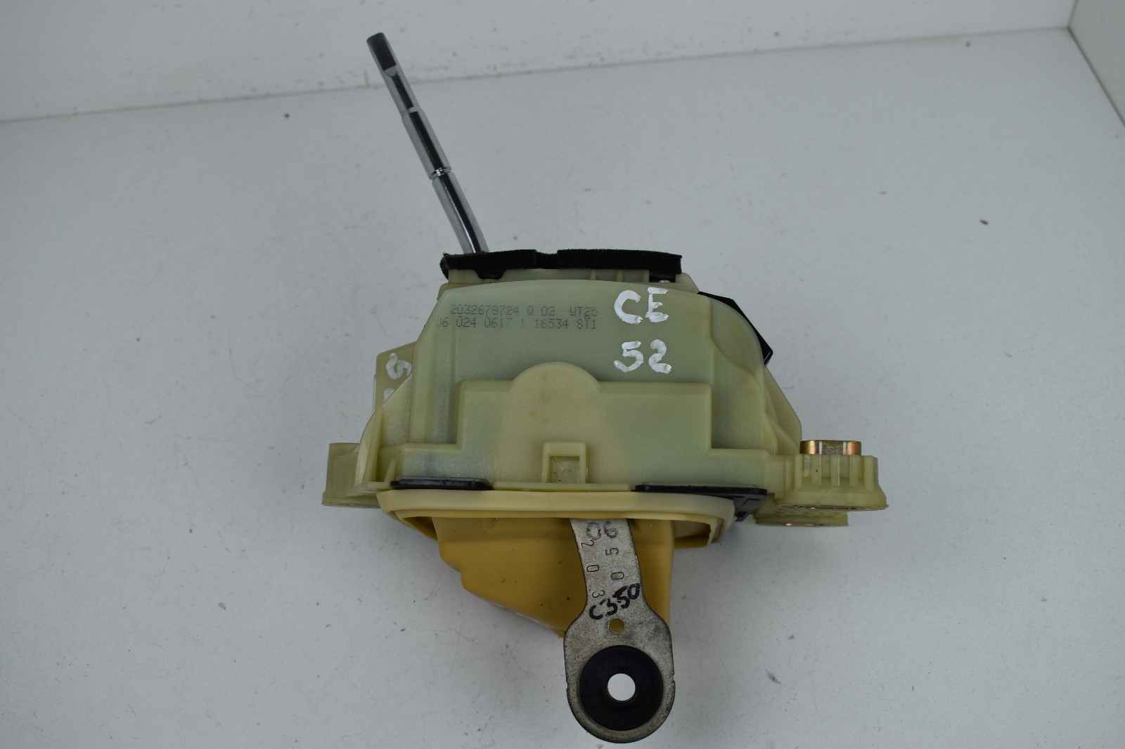 2003-2009 Mercedes Benz CLK350 Floor Gear Shifter 2032678724 OEM 2003-2009 Mercedes Benz CLK350 Floor Gear Shifter 2032678724 OEM