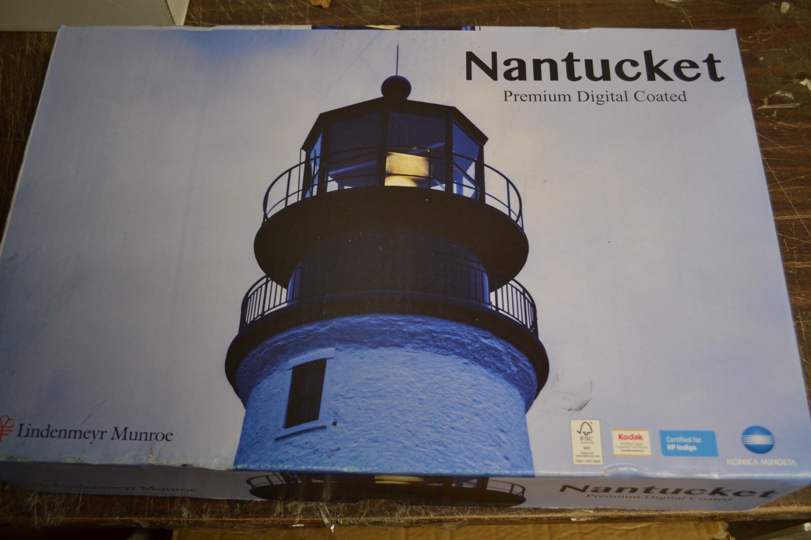 80 Lb Gloss Cover 11 x 17 Inch 250 Sheets Per Ream 80 Lb Gloss Cover 11 x 17 Inch 250 Sheets Per Ream
