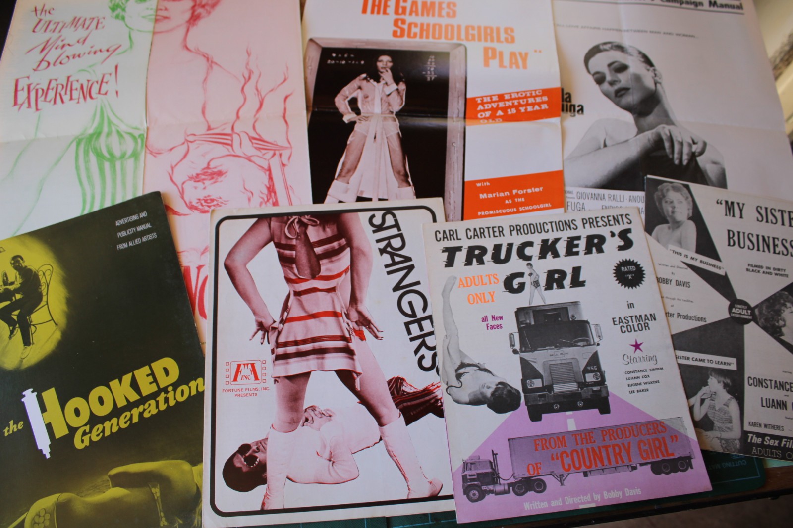 Big Lot Psychotronic Adults Only Sleaze Pressbooks Original 1970s Boogie Nights
