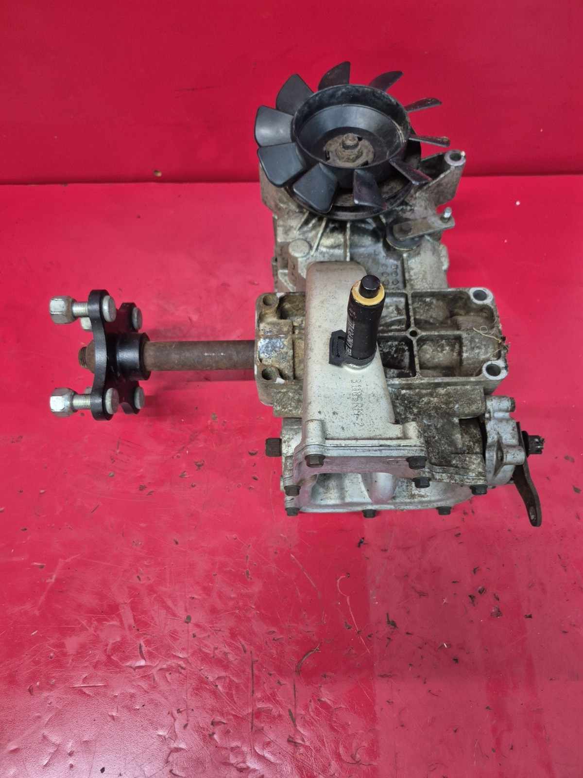 HYDRO-GEAR 13645 TRANSMISSION-LH-DIXON HYDRO-GEAR 13645 TRANSMISSION-LH-DIXON