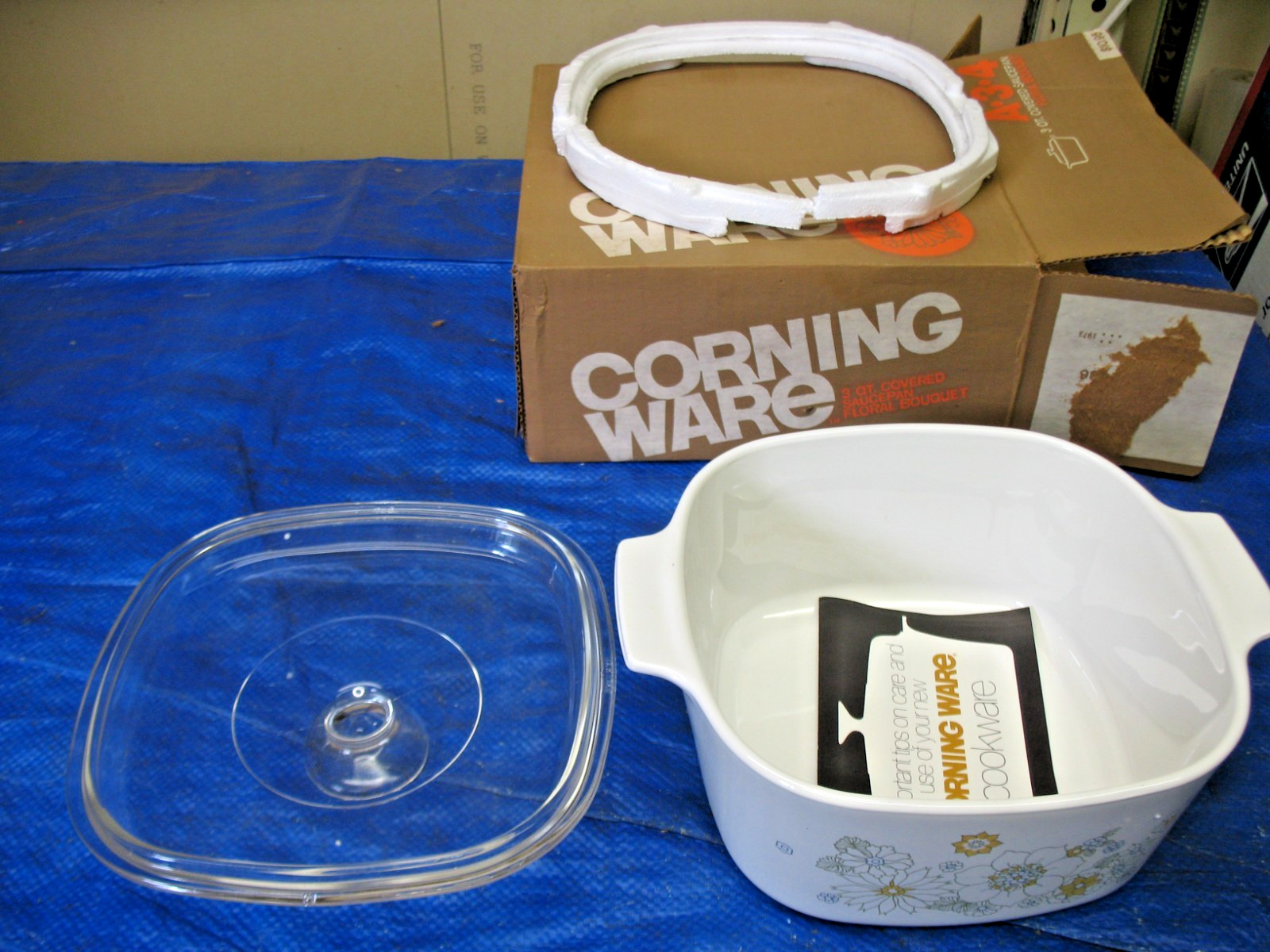 NEW VTG Corning Ware Floral Bouquet 3 Quart A-3-4 Casserole Dish With Lid