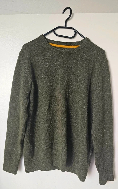 Barbour® Green Essential Tisbury Crew Neck Sweater Barbour® Green Essential Tisbury Crew Neck Sweater