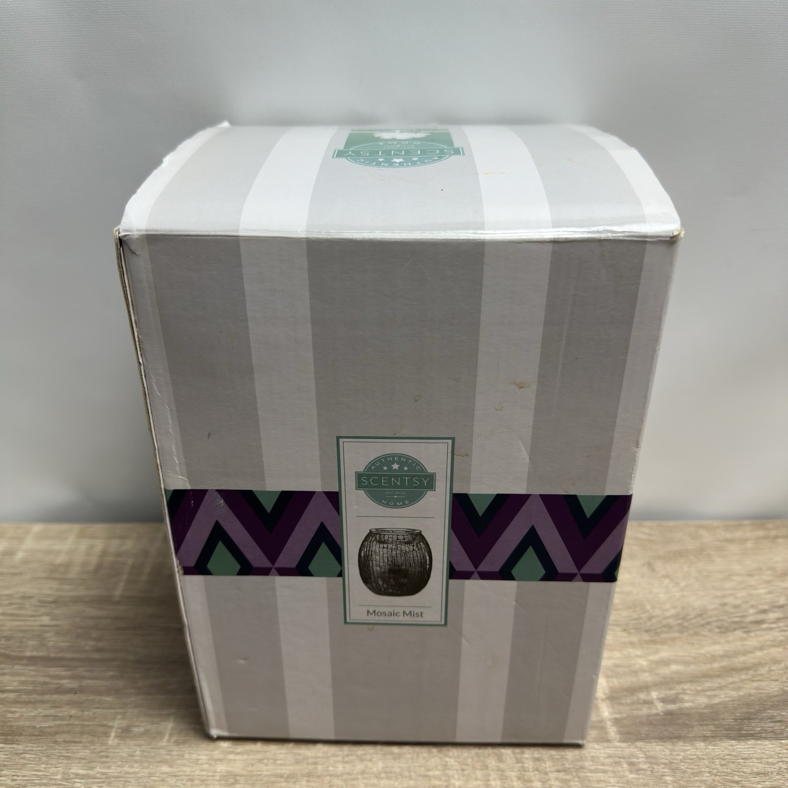 Mosaic Mist Scentsy Wax Warmer Lamp; Rare & Retired +Box & Light Works