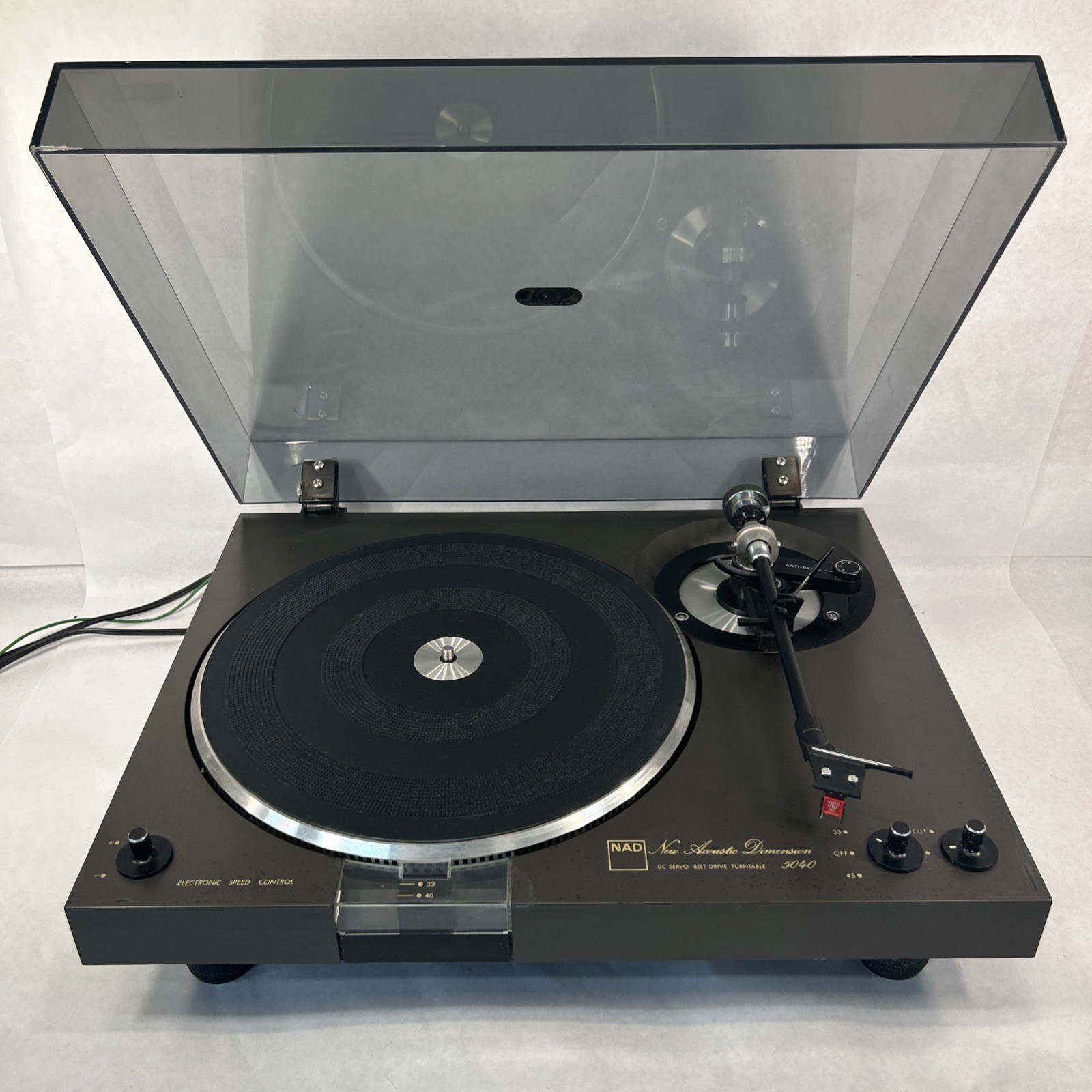 Vintage Nad 5040 Turntable Tested Perfect Working Order W/ Ortofon FF15E MKII Vintage Nad 5040 Turntable Tested Perfect Working Order W/ Ortofon FF15E MKII