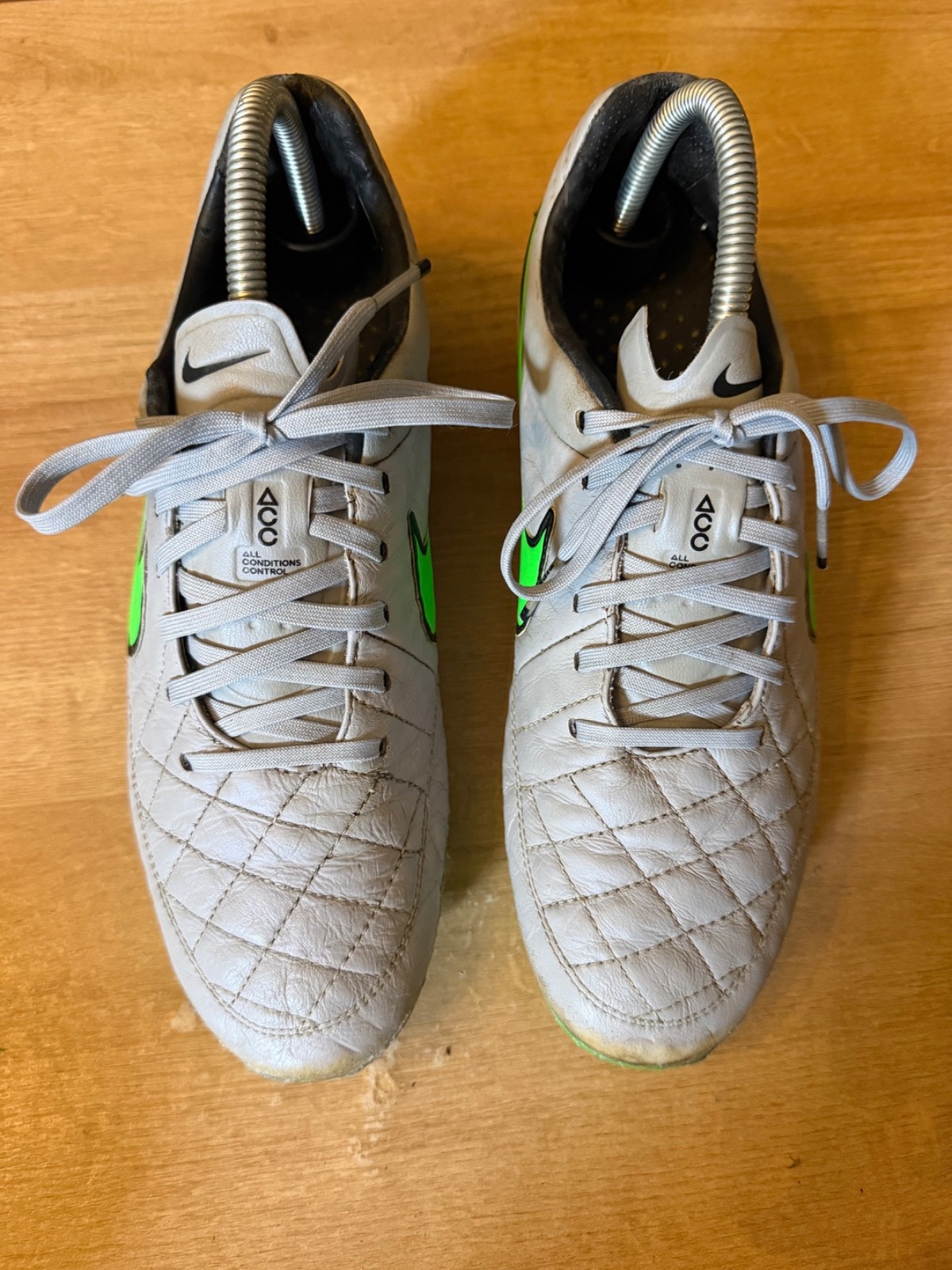 Nike Tiempo Legend V 5 FG Men's Size 9 Men US Soccer cleats Kangaroo Leather ACC Nike Tiempo Legend V 5 FG Men's Size 9 Men US Soccer cleats Kangaroo Leather ACC